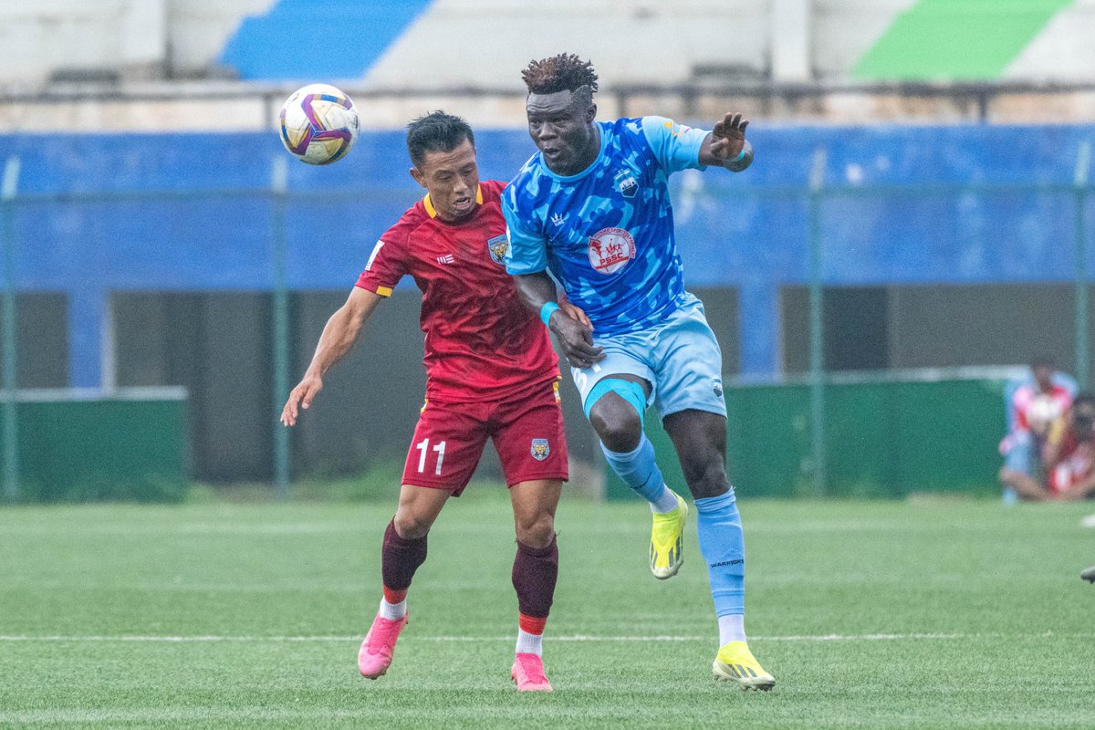 INDWomensLeague's tweet photo. 👊 @SCBengaluru rallied from a two-goal deficit to secure a 2-2 draw with @Delhi_FC 🔴🤝🔵

Match report 👉 https://t.co/yctvRgHjLp

#SCBDFC #ILeague #IndianFootball ⚽️ https://t.co/reuanYkLQb