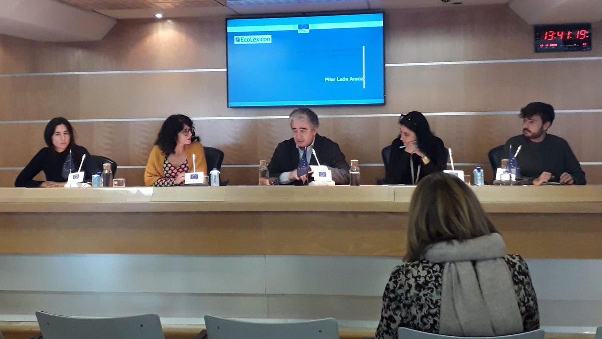 AETER (@aeter_org) on Twitter photo Nuestros socios <a href="/pilarleonarauz/">Pilar León Araúz</a>, <a href="/parasynthetic/">Miguel Papineau se ha ido a Bluesky</a> y <a href="/rosaestopa/">Rosa Estopà Bagot</a> participan en la última mesa del día sobre la colaboración en las comunidades temáticas en <a href="/ComisionEuropea/">Comisión Europea en España</a> <a href="/iulaonline_UPF/">Grup de recerca IULATERM</a> <a href="/ProyectoTeresia/">Proyecto TeresIA</a> <a href="/lexicon_rg/">LexiCon Research Group</a> Nuestros socios <a href="/pilarleonarauz/">Pilar León Araúz</a>, <a href="/parasynthetic/">Miguel Papineau se ha ido a Bluesky</a> y <a href="/rosaestopa/">Rosa Estopà Bagot</a> participan en la última mesa del día sobre la colaboración en las comunidades temáticas en <a href="/ComisionEuropea/">Comisión Europea en España</a> <a href="/iulaonline_UPF/">Grup de recerca IULATERM</a> <a href="/ProyectoTeresia/">Proyecto TeresIA</a> <a href="/lexicon_rg/">LexiCon Research Group</a>