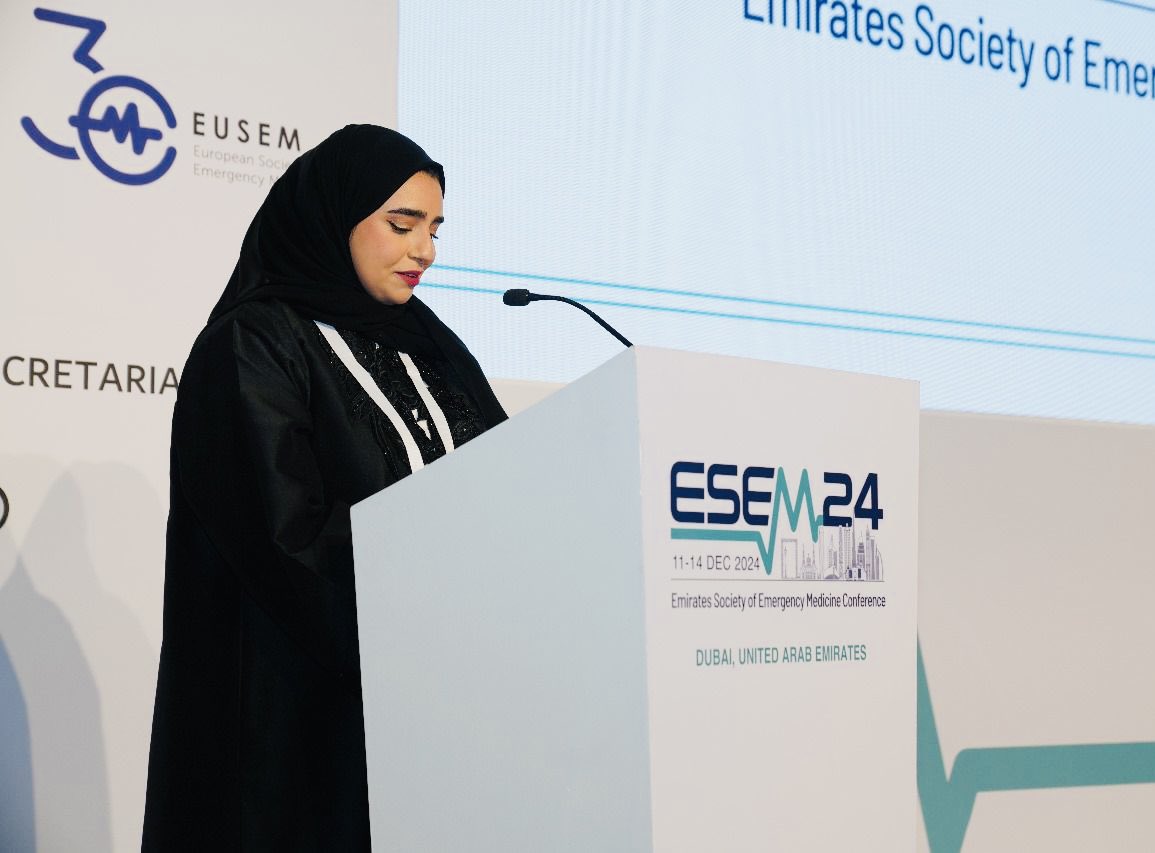 MunaAljallaf's tweet photo. We are incredibly proud of our Dubai Health Emergency Medicine residents for their outstanding performance at ESEM24. Dr. Maryam Alrazooqi excelled as the Master of Ceremony, delivering a remarkable performance as always, Mashallah. @UAE_ESEM @DubaiHealthae @MaryamAlRazooqi https://t.co/RWoraZv6GW