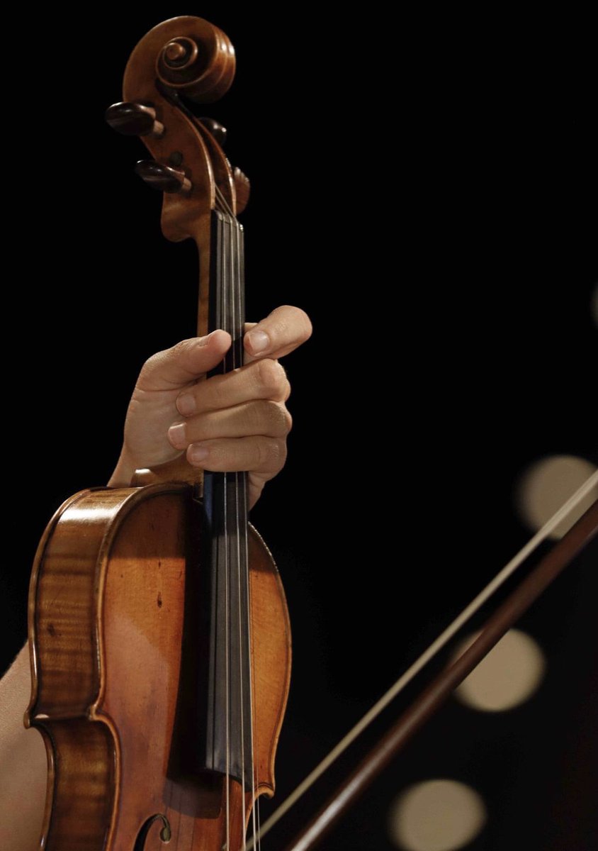 This week has all been about playing for conductor auditions. As a researcher, there is so much to say about evaluative decision-making in such instances…

#auditions #conductors #evaluation #decisionmaking #decisionmakingskills #music