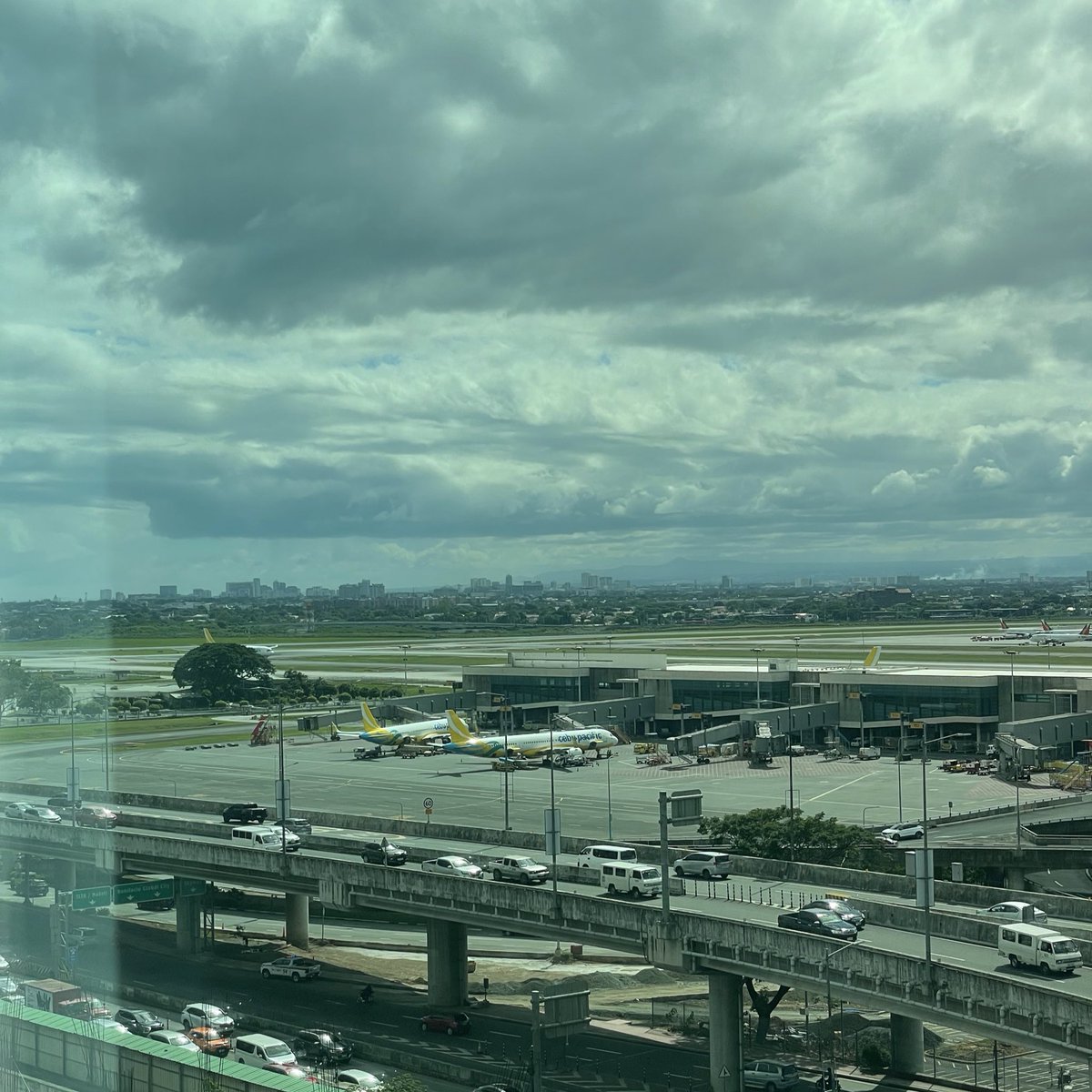 Sean27158403's tweet photo. view from the room

#alternaia  #alterpasay #altermanila #alternewport https://t.co/9QJzhwzXkm