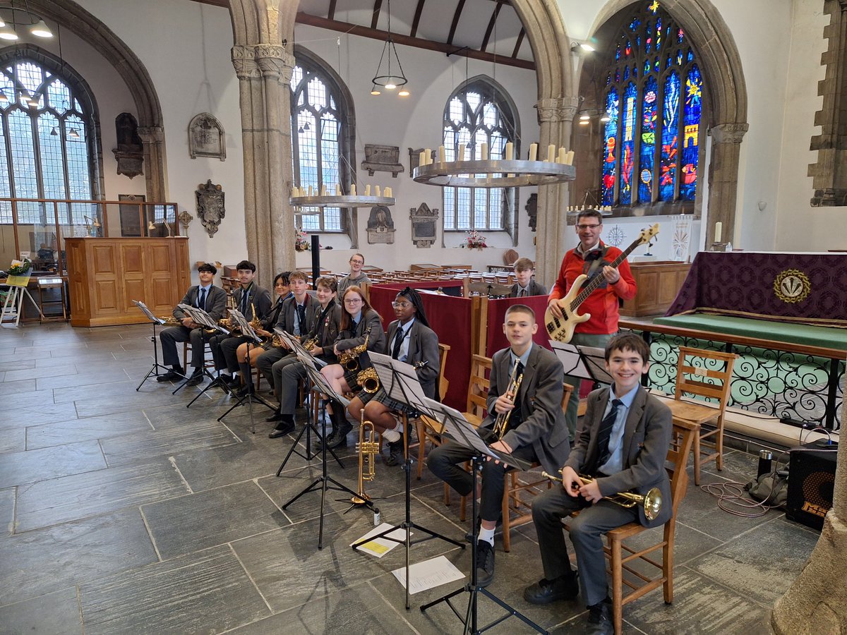 Lipson Co-operative Academy (@lipsonacademy) on Twitter photo 🎺🌲 DELIGHTED to be part of the <a href="/PlymLordMayor/">Plymouth Lord Mayor</a> Carol Services at <a href="/standrews_ply/">Minster Church of St. Andrew</a>
The musicianship, professionalism and sheer 'Lipsonism' of the Senior Music Academy Ensemble at the Plymouth Youth Music Services event earned our students a standing ovation🤩
#LipsonLife 💙 🎺🌲 DELIGHTED to be part of the <a href="/PlymLordMayor/">Plymouth Lord Mayor</a> Carol Services at <a href="/standrews_ply/">Minster Church of St. Andrew</a>
The musicianship, professionalism and sheer 'Lipsonism' of the Senior Music Academy Ensemble at the Plymouth Youth Music Services event earned our students a standing ovation🤩
#LipsonLife 💙