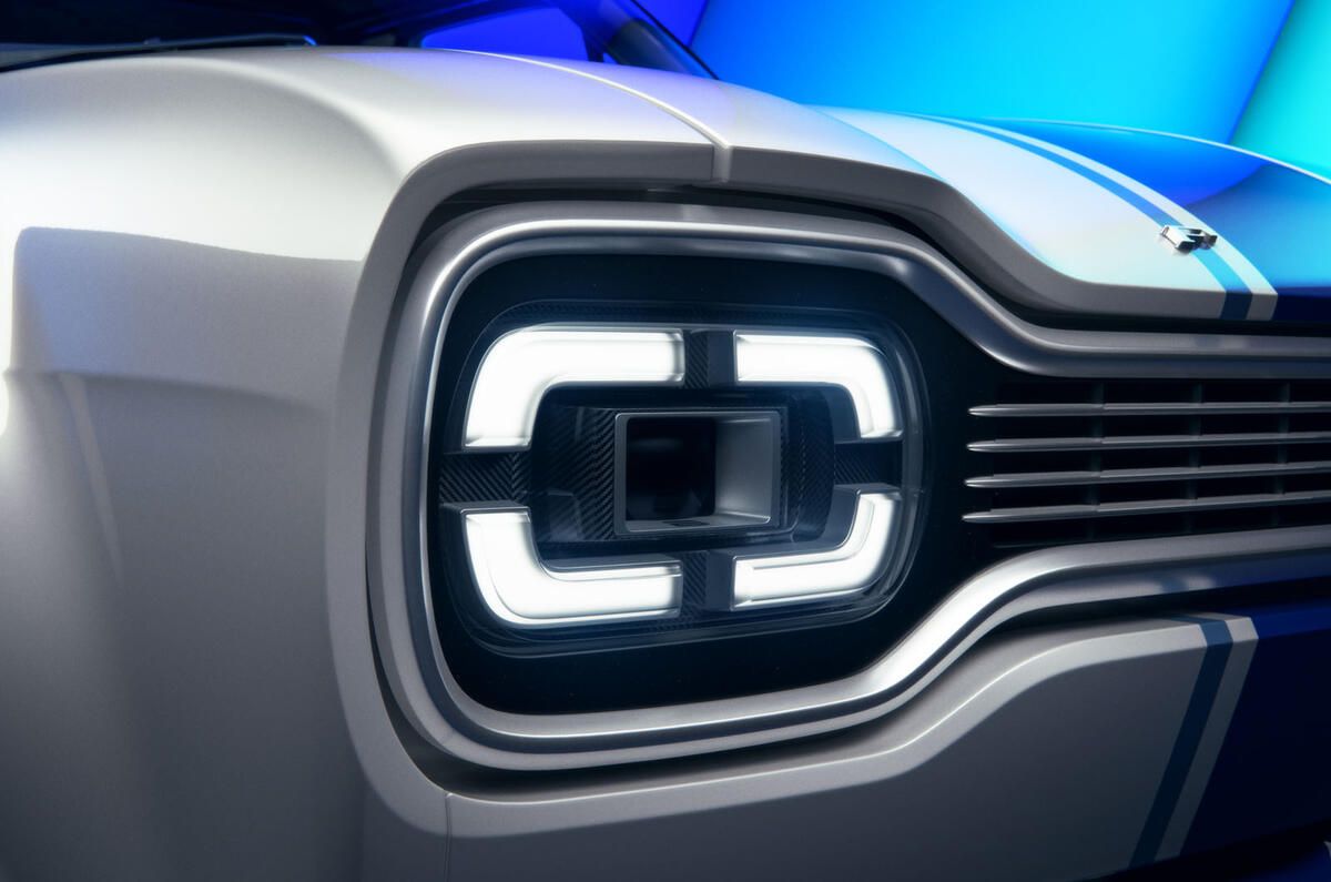 autocar's tweet photo. 296bhp, modern tech, a fresh design and a 10,000rpm redline - the Ford Escort is back, and it's made quite the entrance... https://t.co/KSfDVBIWtl