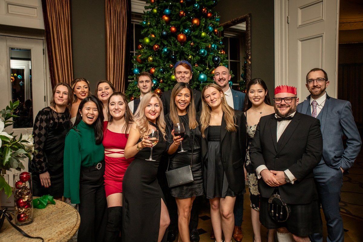 searchlabs's tweet photo. It's our Christmas party at the New Craven Hall in Leeds tonight.🥂🥳

This year's theme is the 1920s 'Secret Speakeasy', so think fancy cocktails, flapper dresses, and smooth jazz club vibes. 

Let's look back to last year's festivities. 🍸

#weareSL #christmasparty #throwback https://t.co/lAqYUlTygO