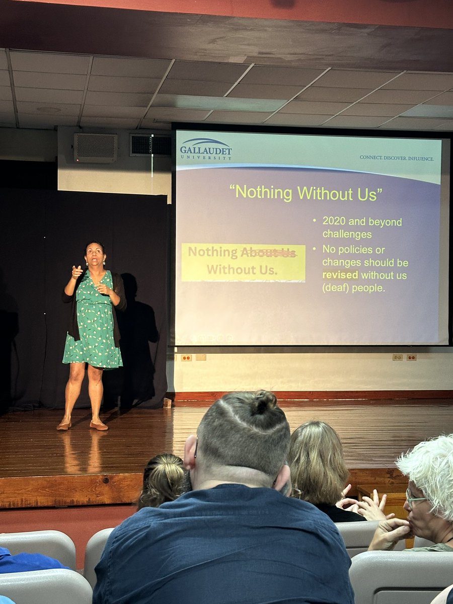 Raphaelanguages's tweet image. Thank you so much for the wonderful time at the #Sign10 conference at the University of West Indies in Trinidad &amp;amp; Tobago 🇹🇹 with so many inspiring on-stage presentations and posters 😊 And the whole conference being in International Sign without sign-to-voice interpreting!