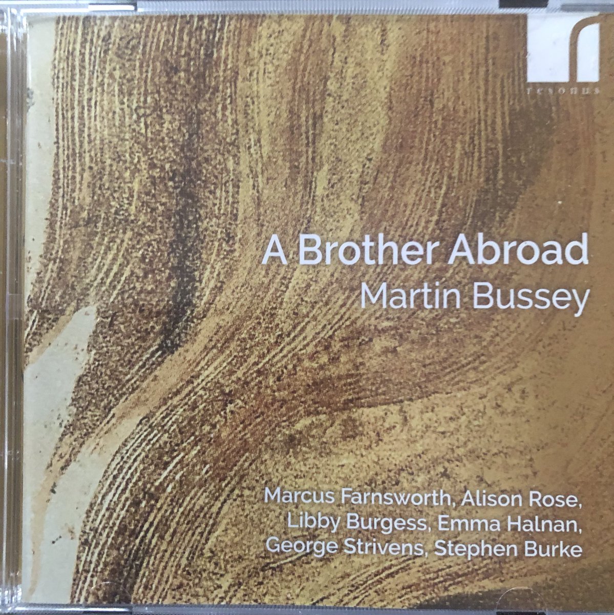 Martin Bussey (@martinbussey) on Twitter photo Out today! A Brother Abroad <a href="/resonusclassics/">Resonus Classics</a> <a href="/ComposersEd/">Composers Edition</a> <a href="/MBJFarnsworth/">Marcus Farnsworth</a> <a href="/g_strivens/">George Strivens</a> <a href="/EmmaHalnan/">Emma Halnan</a> <a href="/Libby_Burgess/">Libby Burgess</a>
open.spotify.com/album/3aCfwo8O… Out today! A Brother Abroad <a href="/resonusclassics/">Resonus Classics</a> <a href="/ComposersEd/">Composers Edition</a> <a href="/MBJFarnsworth/">Marcus Farnsworth</a> <a href="/g_strivens/">George Strivens</a> <a href="/EmmaHalnan/">Emma Halnan</a> <a href="/Libby_Burgess/">Libby Burgess</a>
open.spotify.com/album/3aCfwo8O…