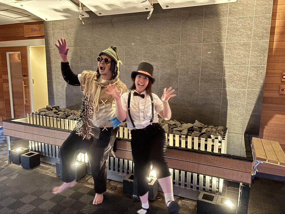 gbusterg's tweet photo. 本日はスカイスパ！
お目当てはもちろん
19:30 サトシ＆鮭のアウフグース！
「えんとつ町のプペル」
なんと30分の超大作！
全サウナーが泣いた名作、涙なのか汗なのか分からなくなるw
とても良かったです！最高！

#サウナで涙活
#スカイスパ https://t.co/PXC5uxqcYP
