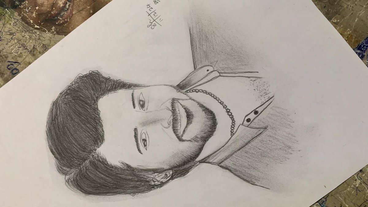 SKfan___'s tweet photo. @Siva_Kartikeyan ❤✨
Don't know if my previous sketches have reached you..
I love sketching you and will continue to✨

~Forever your ardent fan💞
#Sivakarthikeyan #princesk #Amaran #remo #SK https://t.co/FZMFucIalY