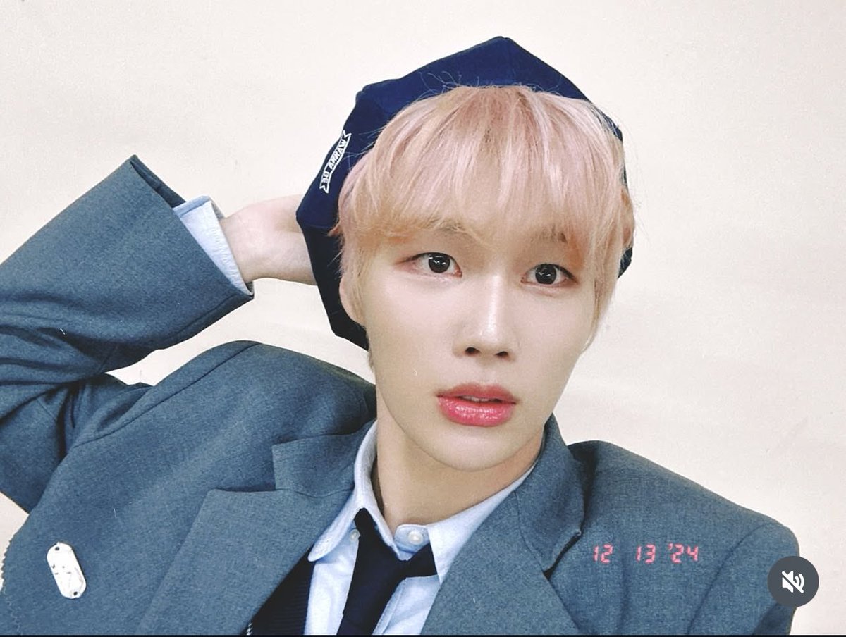 MinjunFrance's tweet photo. NineIgram || 13.12.2024

[#Minjun🐰]
📸

#NINEi #나인아이 #MINJUN #민준

-------

©️ behind.minjun sur NineIgram
🌸 https://t.co/EF6vdsB5ol