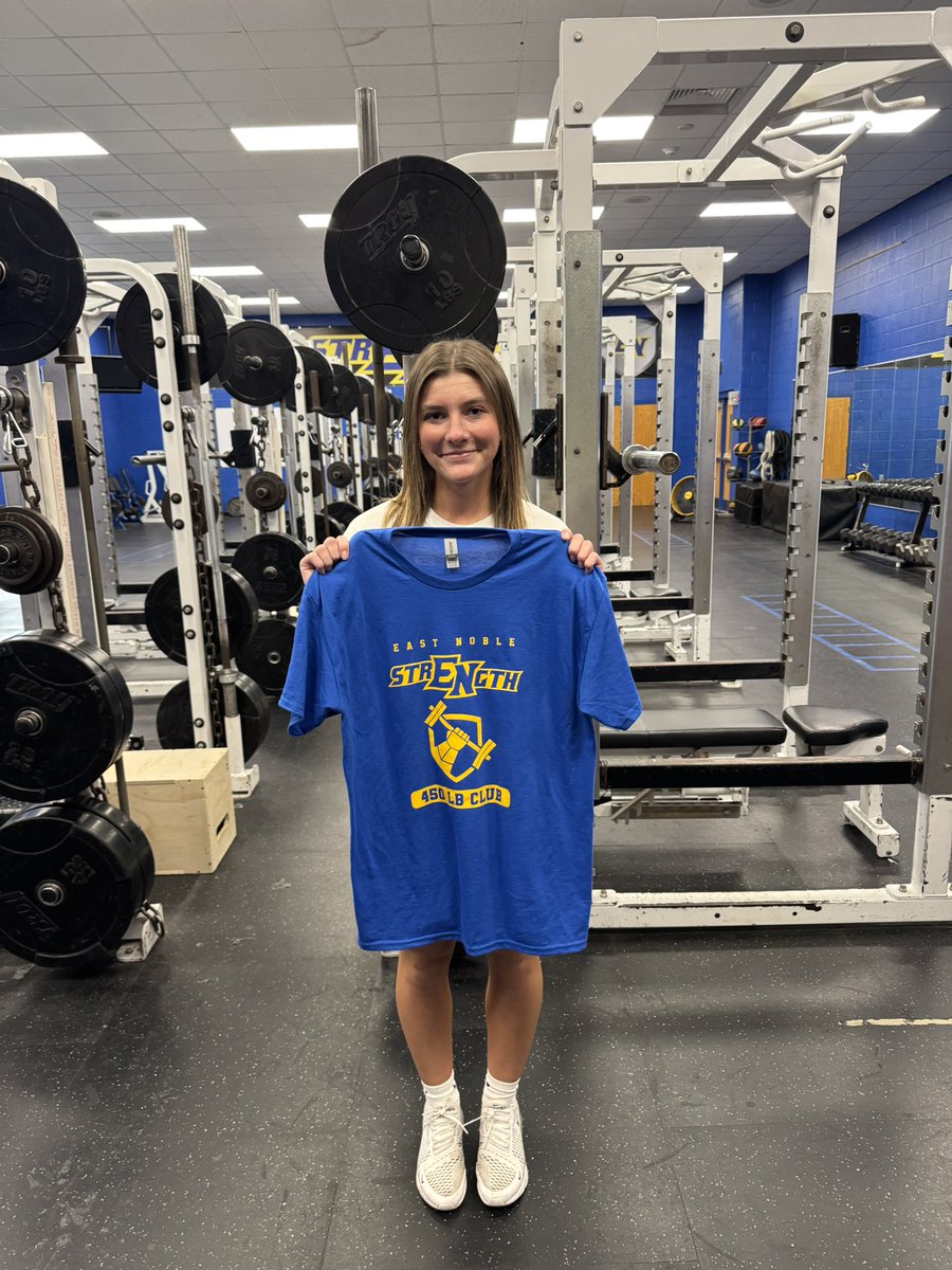Congrats to our 450 LB Club members in strENgth class for your bench, power clean and squat max total!

Avalynn Schache, Marissa Schneider, Liz Schmidt and Keegan Ball. Congrats on an amazing trimester!