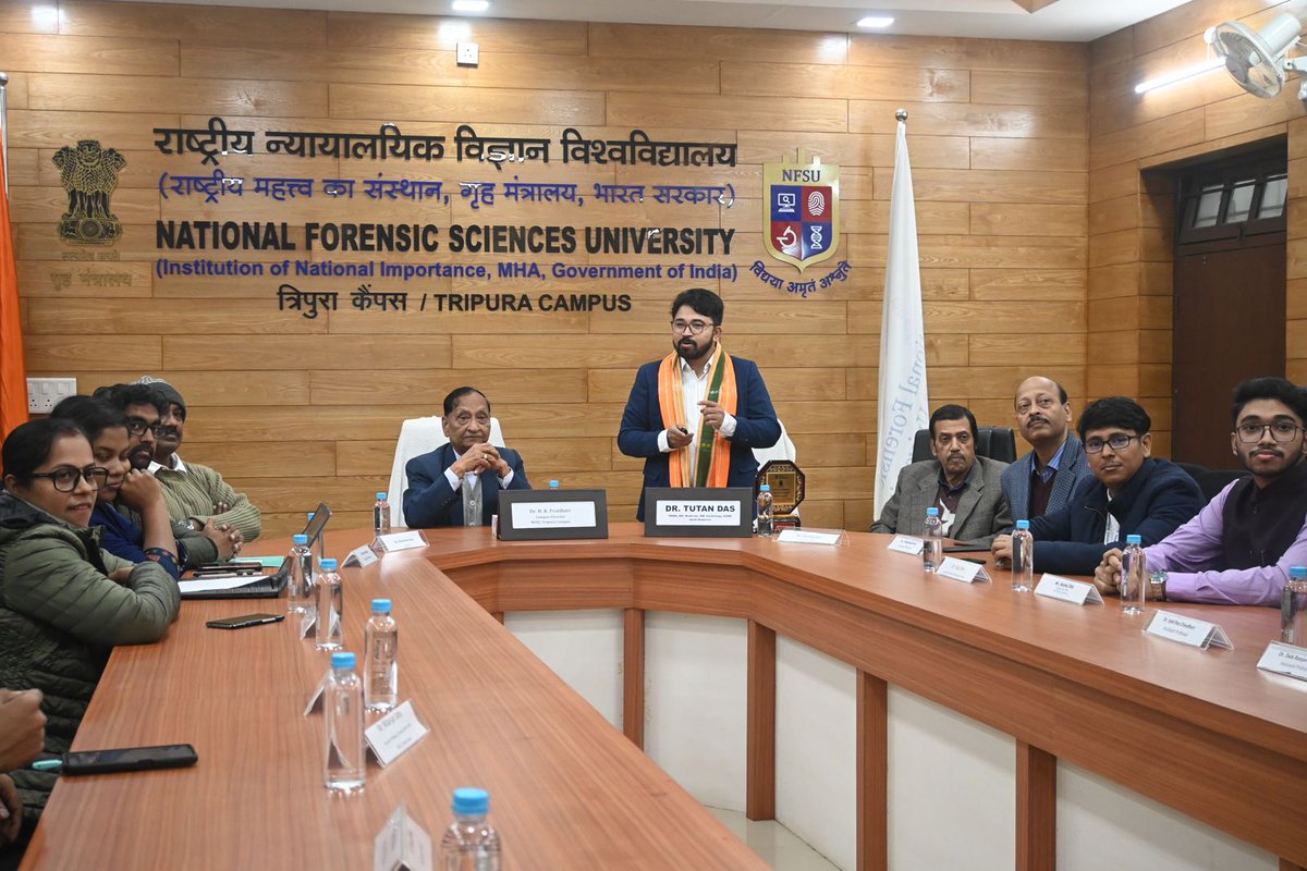 NFSU_Tripura's tweet photo. Expert Lecture on Heart Health ✨
Dr. Tutan Das (MBBS, MD, DM - Cardiology, Gold Medalist) delivered an insightful talk on “Heart Safety: Do’s, Don’ts, and Healthy Routines” at NFSU Tripura, attended by Dr. H. K. Pratihari, Director, and the NFSU community.
#HeartHealth #NFSUTC https://t.co/GNJRsJbxzd