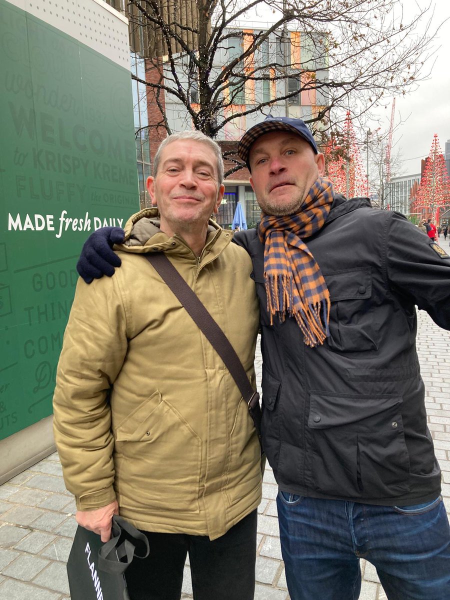 Met my fuckin hero . <a href="/michaelheadtreb/">Michael Head Official</a>  see u tonite lad
