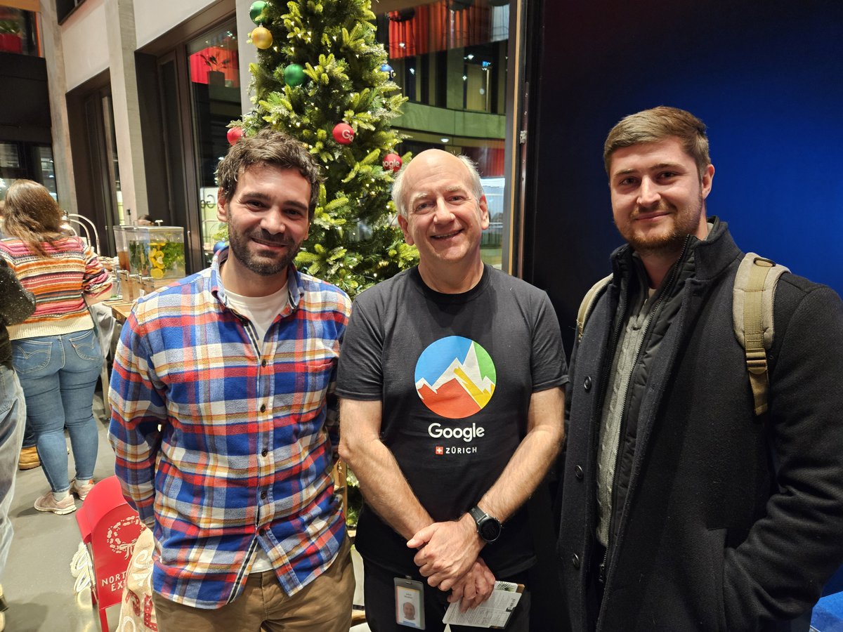 fire8_ch's tweet photo. Gestern durften wir bei Google Search Central am Standort Zürich hinter die Kulissen blicken. Ein herzliches Dankeschön an @JohnMu  und @g33konaut   und das gesamte Team für die spannenden Einblicke und die Möglichkeit, unser Wissen auf den neuesten Stand zu bringen. https://t.co/0NzhZGTds1