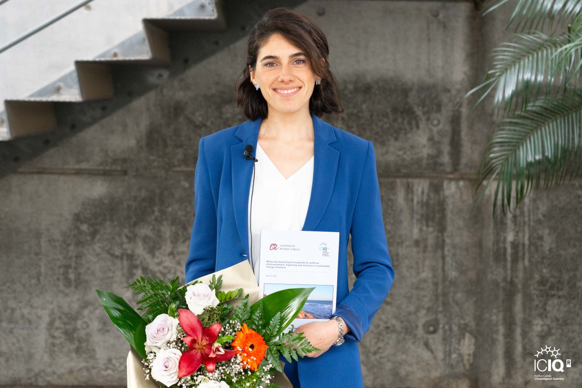 ICIQ (@iciqchem) on Twitter photo #ICIQPhD
🎓Congratulazioni, Dr. Salati from Prof. Antoni Llobet's group!
📚Today Martina has defended her thesis on molecular-based hybrid materials for artificial photosynthesis.
Learn more about her 🔗 iciq.org/congratulazion…
<a href="/iCERCA/">Centres CERCA</a> <a href="/_BIST/">BIST-Barcelona Institute of Science and Technology</a> <a href="/SOMM_alliance/">SOMM alliance</a> #ICIQPhD
🎓Congratulazioni, Dr. Salati from Prof. Antoni Llobet's group!
📚Today Martina has defended her thesis on molecular-based hybrid materials for artificial photosynthesis.
Learn more about her 🔗 iciq.org/congratulazion…
<a href="/iCERCA/">Centres CERCA</a> <a href="/_BIST/">BIST-Barcelona Institute of Science and Technology</a> <a href="/SOMM_alliance/">SOMM alliance</a>