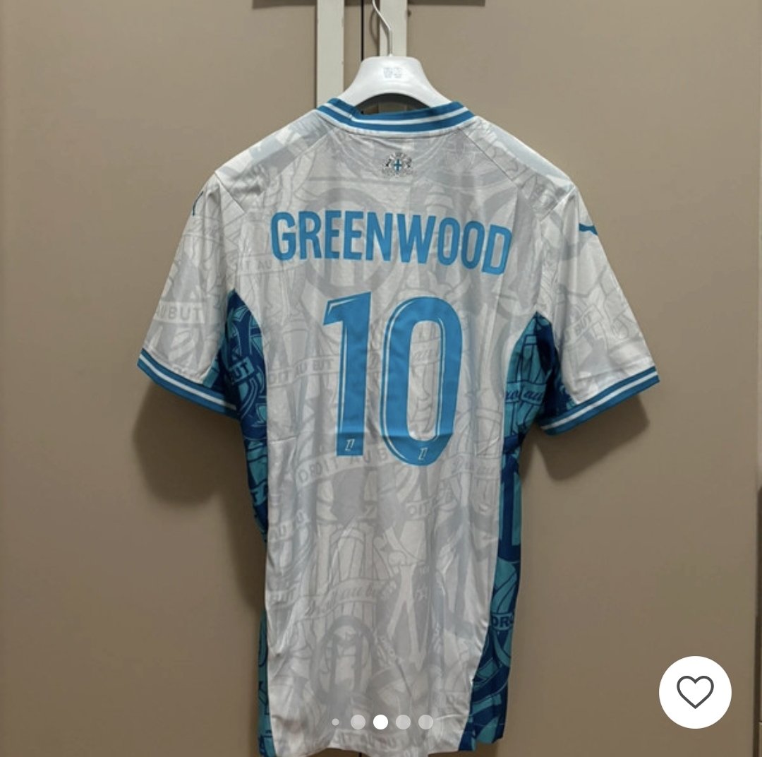 nobetnogame8's tweet image. #XMASGIVEAWAYS 1⃣

🎁 1 maillot de l'OM (édition spécial) 

🔹RETWEET LE TWEET
🔹FOLLOW @daplayerzoff
🔹MENTIONNE 1 AMI 😈!

Tirage au sort : 25/12 

Bonne chance à tous les participants 😁!! #TeamParieur #TeamDPZ