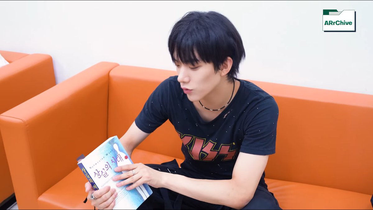 beentlebum's tweet image. sudah skena, kutu buku pula #idaman