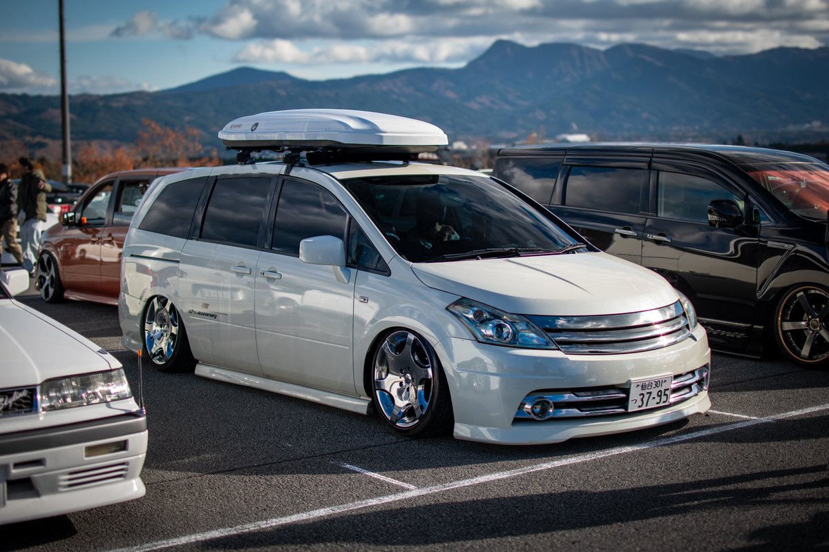 光 tweet media