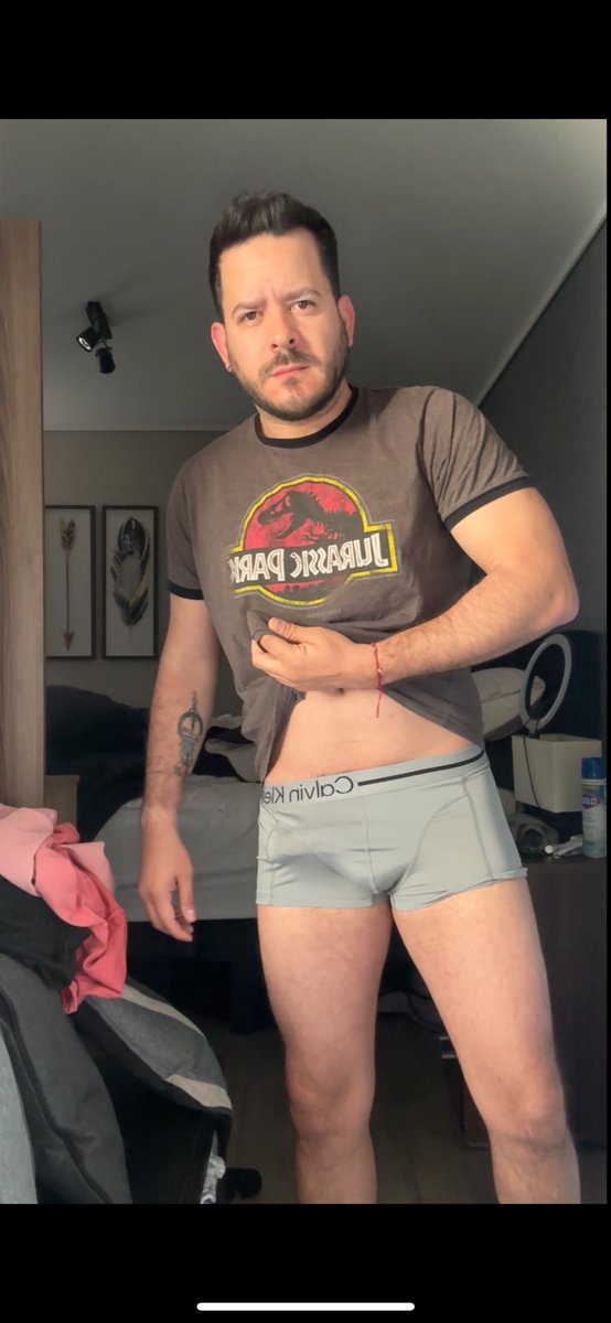 Aleefron's tweet photo. … mucha presión https://t.co/6uDDFXKZsJ