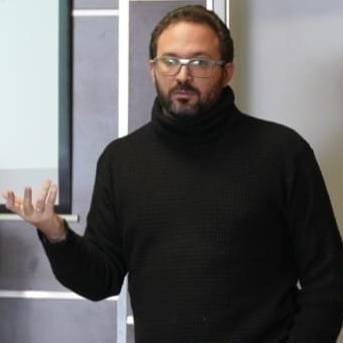 Panorama económico en Desde el Sur. 
#AHORA conversamos con <a href="/ndvoskin/">Nicolás Dvoskin</a>, coordinador de la Lic. en Economía Política de la <a href="/UNLaOficial/">Universidad de Lanús</a>.
📻 radio.unla.edu.ar
☎️ 15 5220 4577