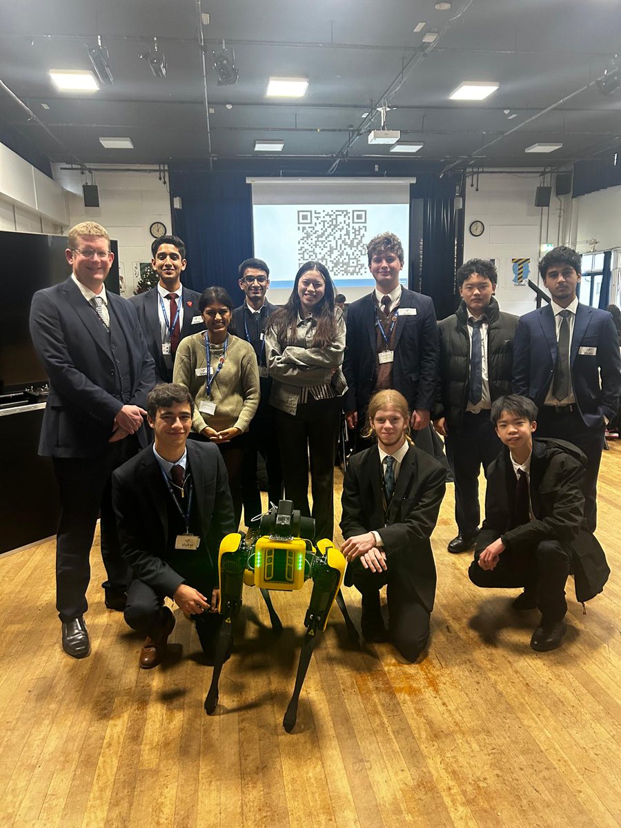 Sixth Form at the Aerospace Careers Programme today, kindly hosted by <a href="/TheMisbourne/">The Misbourne</a>. Fascinating to hear about careers in space. <a href="/TheRoyalLatin/">RLS</a>