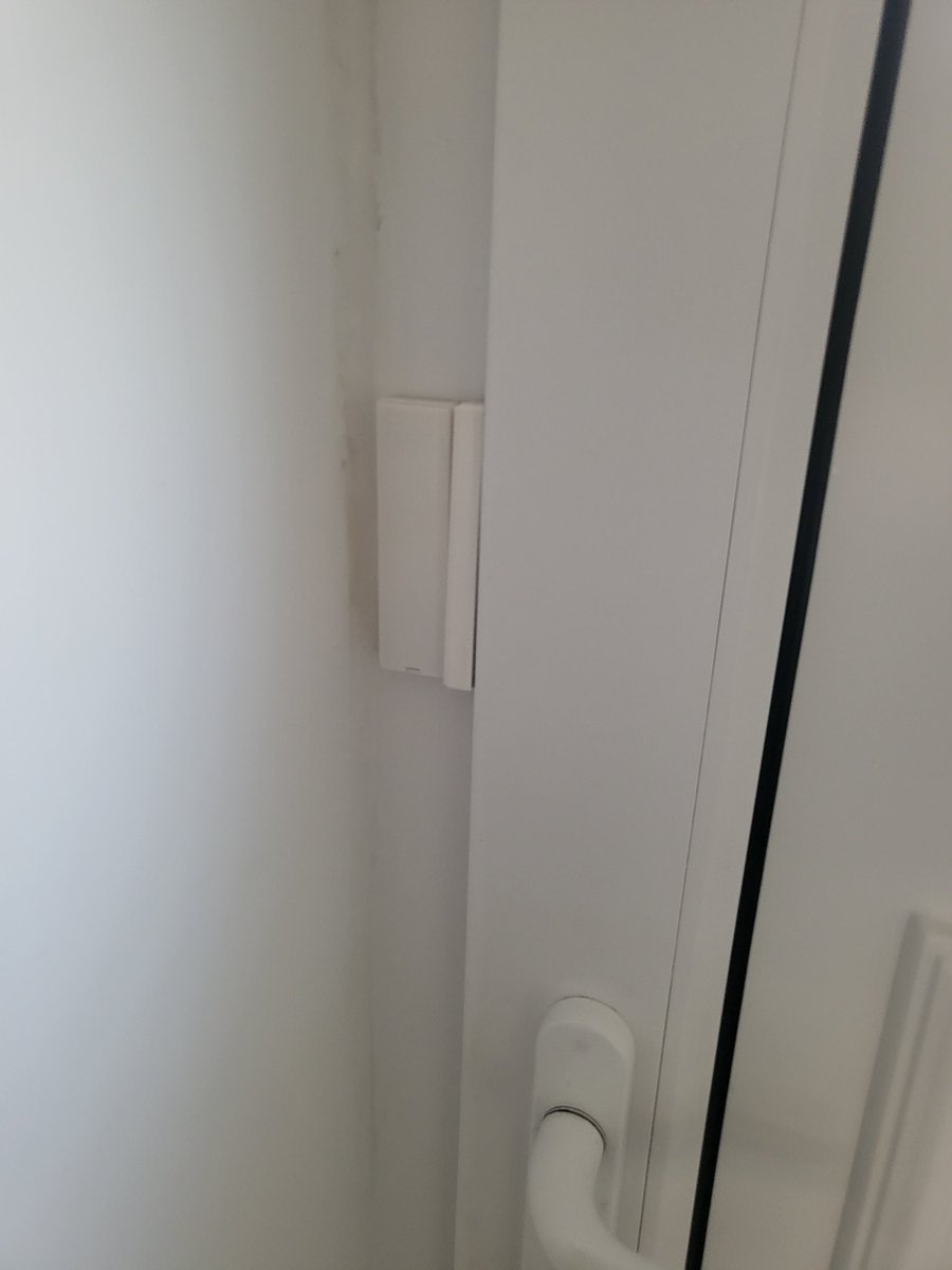 A Smart alarm installed today in Chester Le Street today. Part wireless part wired. Another alarm to start in Washington next week. All good 👍 <a href="/OrisecLtd/">Orisec</a>