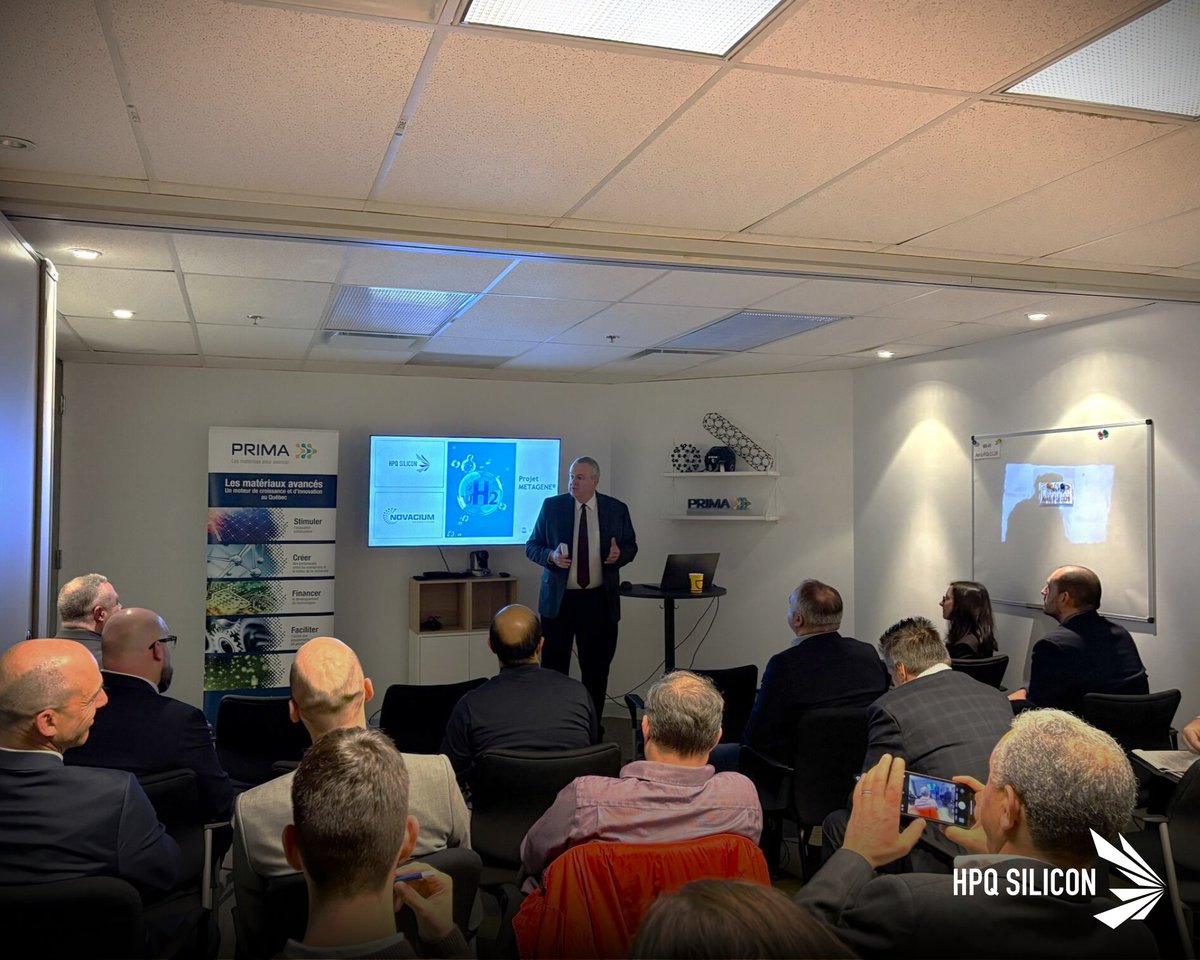 HPQ_Silicon's tweet image. Last week, HPQ CEO @HPQ_Bernard presented at @PRIMAQUEBEC&apos;s event, showcasing our hydrogen &amp;amp; battery tech. 

Grateful for the chance to discuss the green hydrogen chain &amp;amp; build new partnerships! 

⚡ 

#HPQSilicon #CleanTech #GreenEngineering