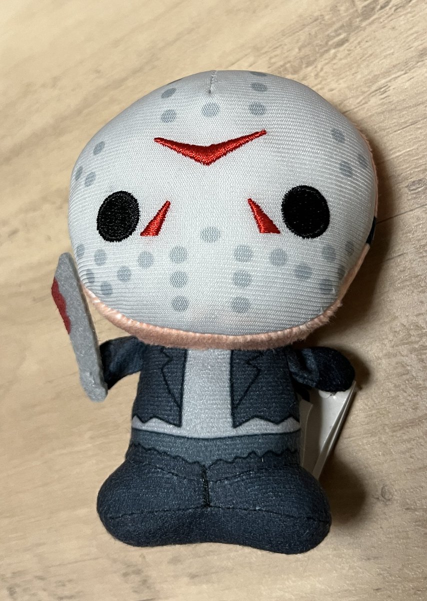 283Randy's tweet photo. I love Jason.

やっぱり13日の金曜日観なきゃね。

#13日の金曜日 
#ジェイソン https://t.co/XRWIb1OfnB