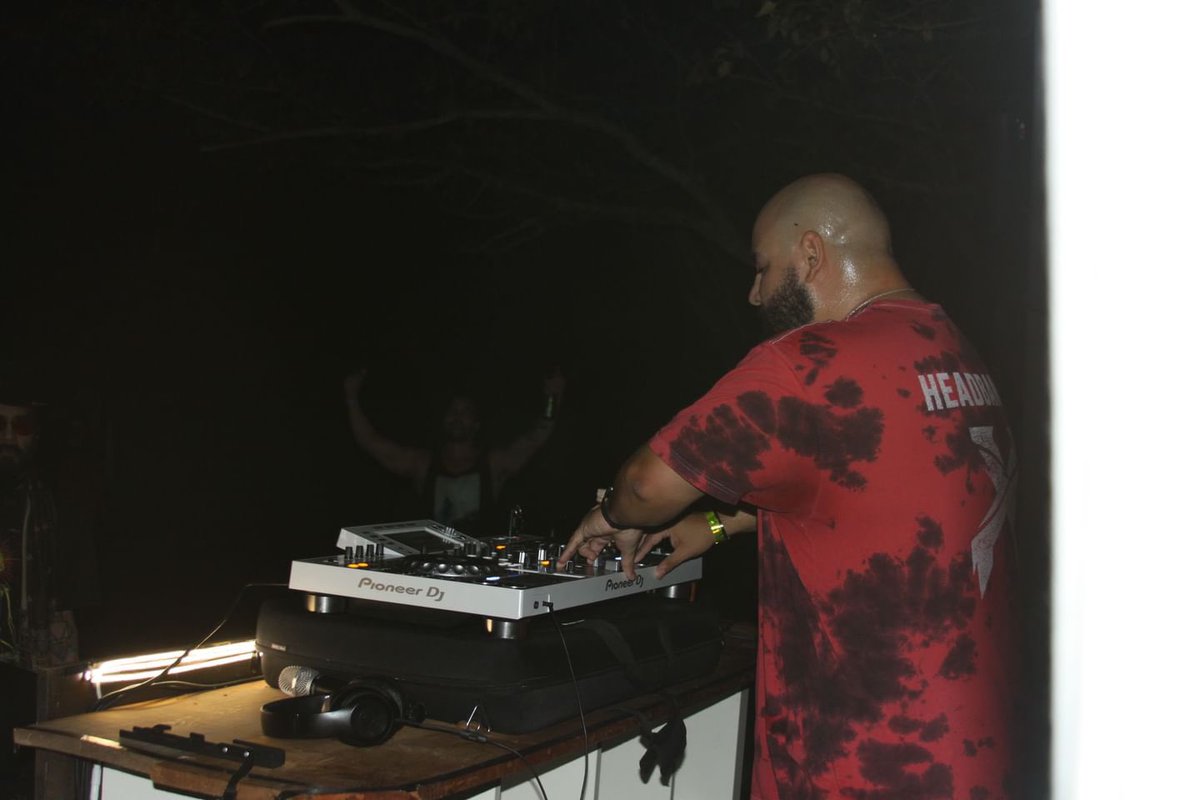 Been silent for a little while… thinking it’s time to bounce back