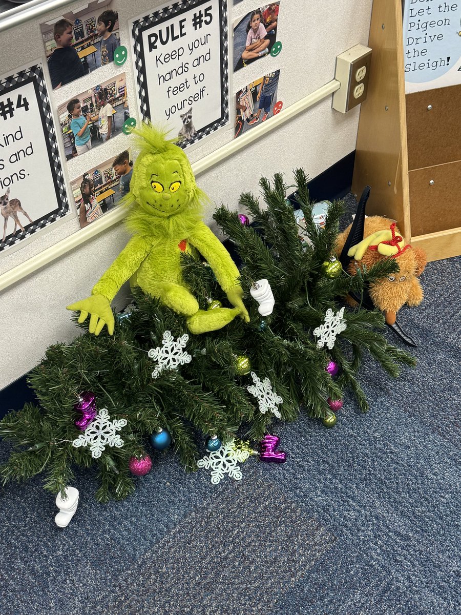 Mrs. Vic tweet media