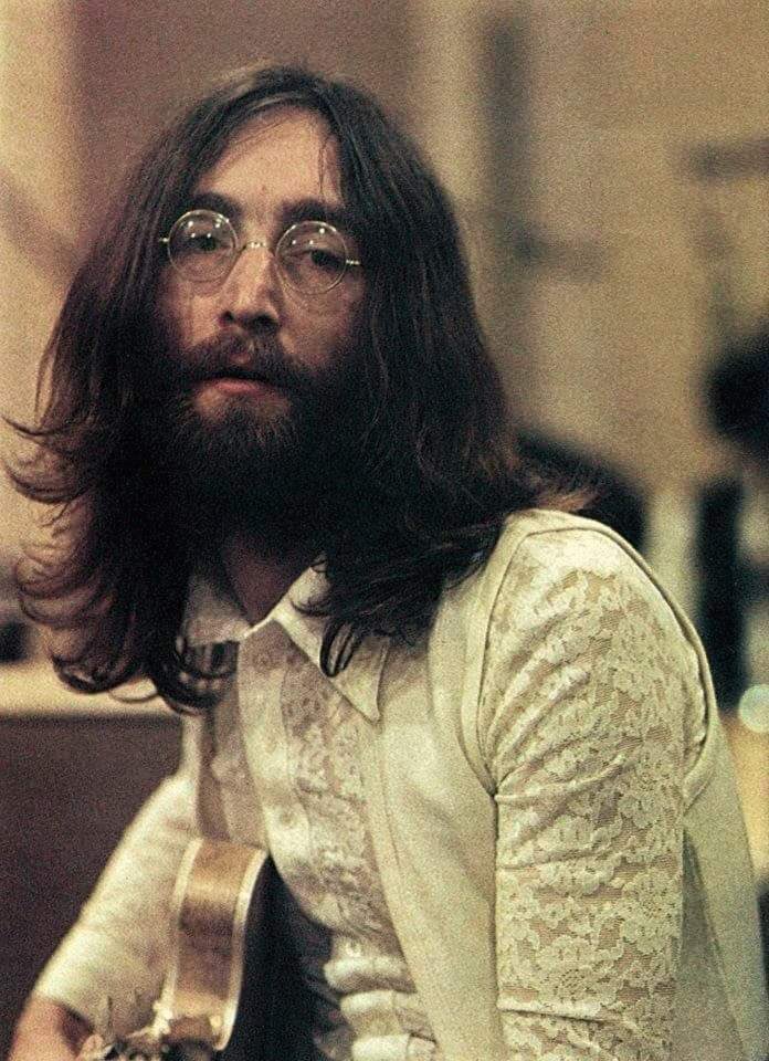 John Lennon during the Abbey Road sessions

📸 by Linda McCartney/© Apple Corps Ltd.