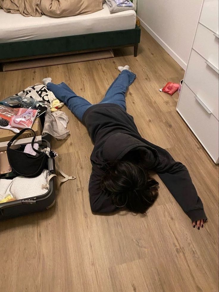 rhodescinema's tweet photo. dorme que nem um anjo 🤍🥹  @wildemeline https://t.co/fbCKVFtj4F