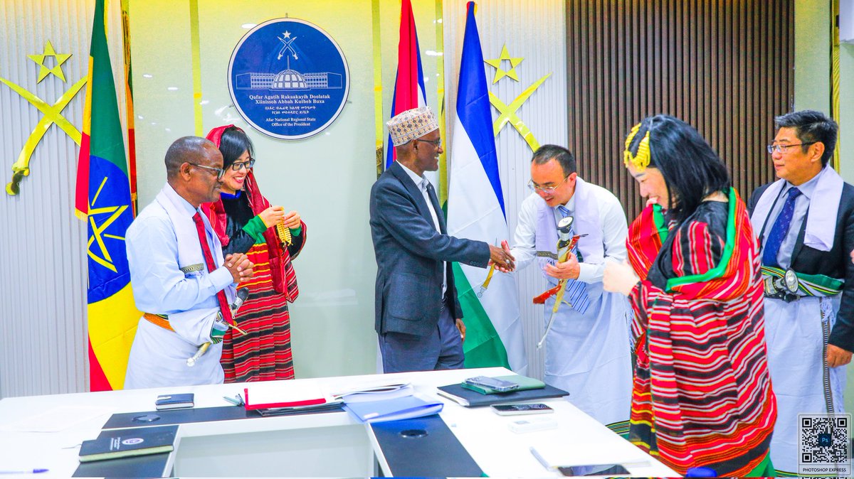 Awel Arba tweet media