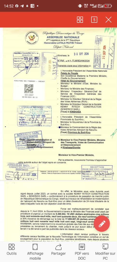 YvesBuya1's tweet photo. #RDC La réhabilitation de l'aéroport de Kavumu au menu du Tête à tête entre le VPM Jean Pierre @bembajp et le député Trésor LUTALA MUTIKI, élu de Mwenga... 

 C'est à se demander : Pourquoi ce silence? 

Après plus de 8 ans pourtant, il y'a eu décaissement de 30% des fonds alloué pour la réhabilitation dudit Aéroport à la société SOKERICO... À la place, C'est le silence totale, plus rien en terme des travaux... 

Outre l'aeroport de Kavumu, ceux des aerodromes de kamituga  Lugushwa, Nyamibungu ont été abordés dans l'échange entre l'élu de Mwenga et le VPM-@bembajp.. 

Sous pression et dans ces entrefaites, le VPM Bemba à rassurer son implication pour que le plus tôt possible les travaux commences dans ces aérodromes et aero de Kavumu avec une visite  début janvier des quelques Députés originaires du Sud-Kivu à l'idée d'impulser la relance des travaux... 

Par ailleurs, cette rencontre entre l'elu de Mwenga et le VPM-@bembajp est due à l'initiative parlementaire initié par l'élu de Mwenga en date du 30 septembre en rapport avec l'aéroport de kavumu... 

(Source proche du dossier)