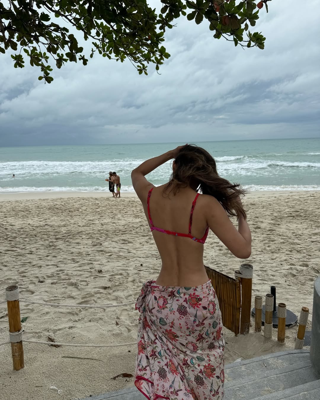 Gery4sLWgAAbGiO?format=jpg&name=large