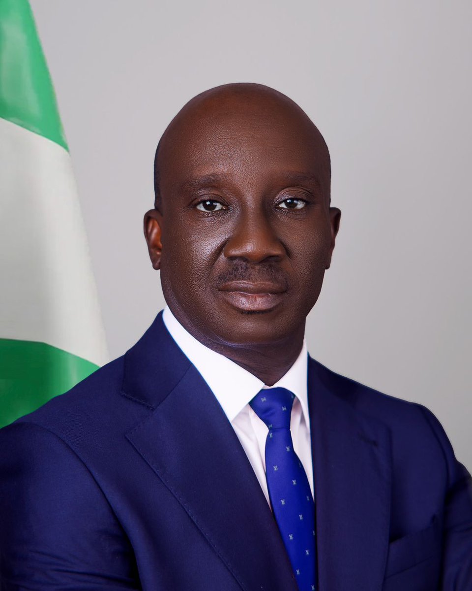 EdoStateGovt's tweet photo. Okpebholo Launches Emblem Fund for 2025 Armed Forces Remembrance Day Celebration

🌍 Read full story👇🏽
 https://t.co/0AL9qNgETH https://t.co/U9wr2ERb5T