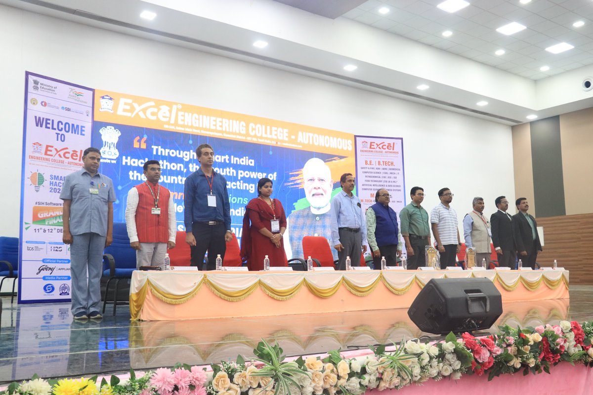 excelinstituti1's tweet image. Successful completion of the #ValedictoryCeremony for the #SoftwareEdition of #SmartIndiaHackathon 2024 at Excel Engineering College! @AICTE_INDIA @EduMinOfIndia @mhrd_innovation @PMOIndia