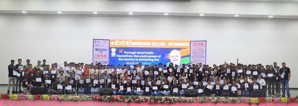 excelinstituti1's tweet image. Successful completion of the #ValedictoryCeremony for the #SoftwareEdition of #SmartIndiaHackathon 2024 at Excel Engineering College! @AICTE_INDIA @EduMinOfIndia @mhrd_innovation @PMOIndia