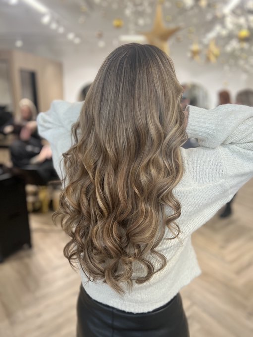 Watch Anita Kuipers's leaked NSFW photo on TwXstars