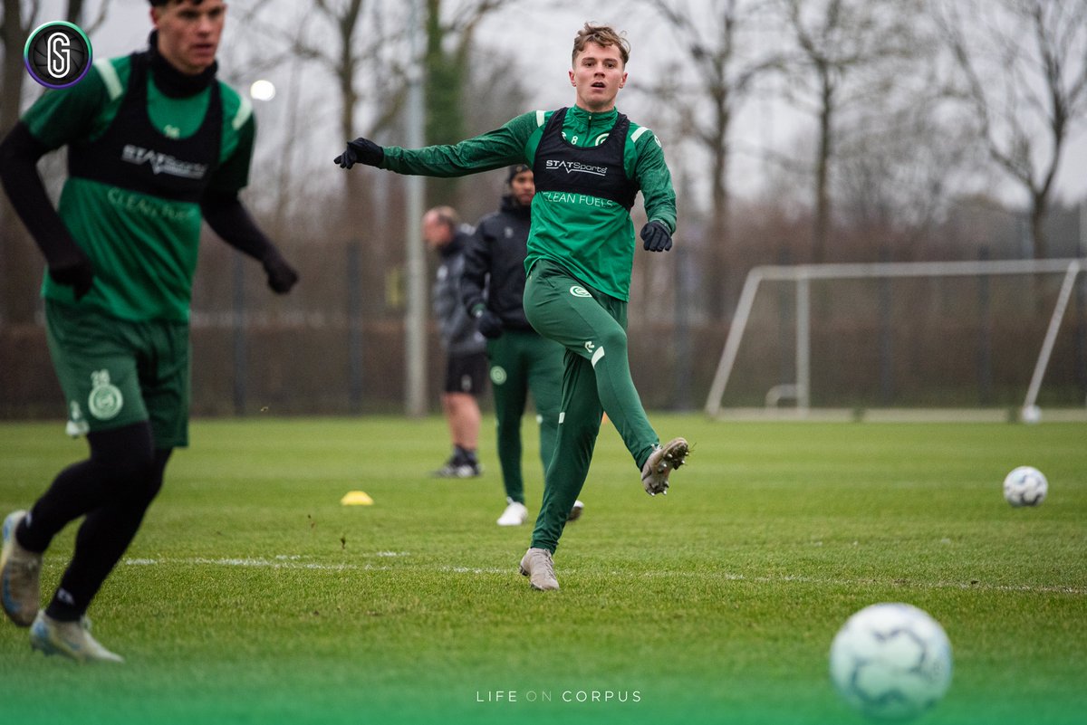 FCGShots tweet media