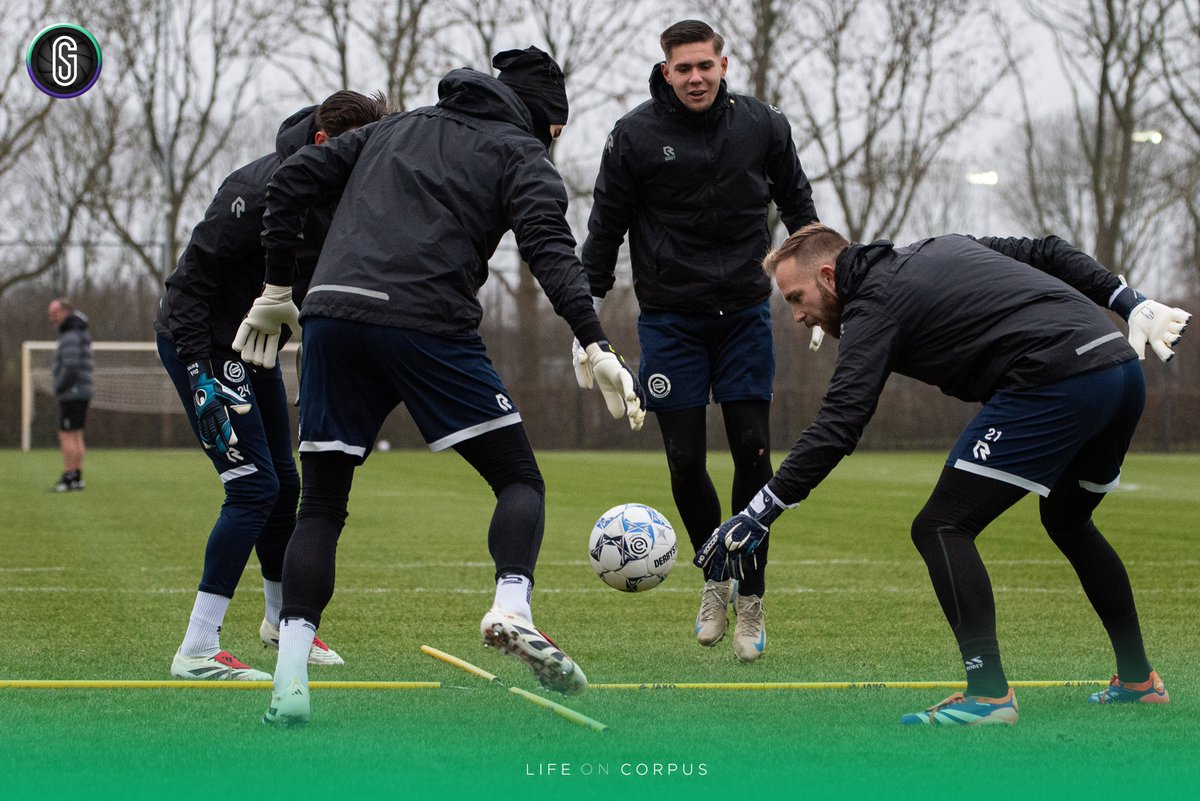 FCGShots tweet media