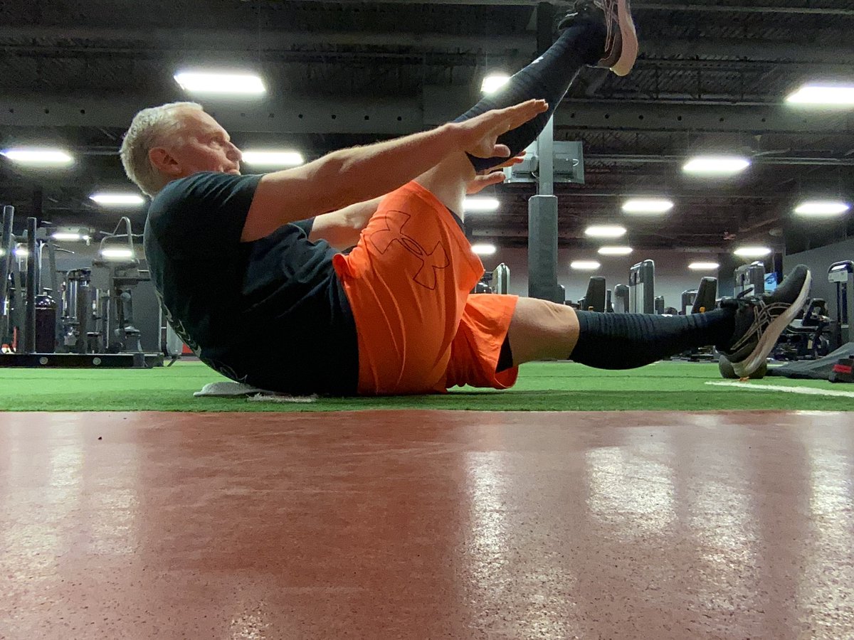 rex88ter's tweet image. Morning workout done. Leg day and getting #decemberchallenge in early @321gaux