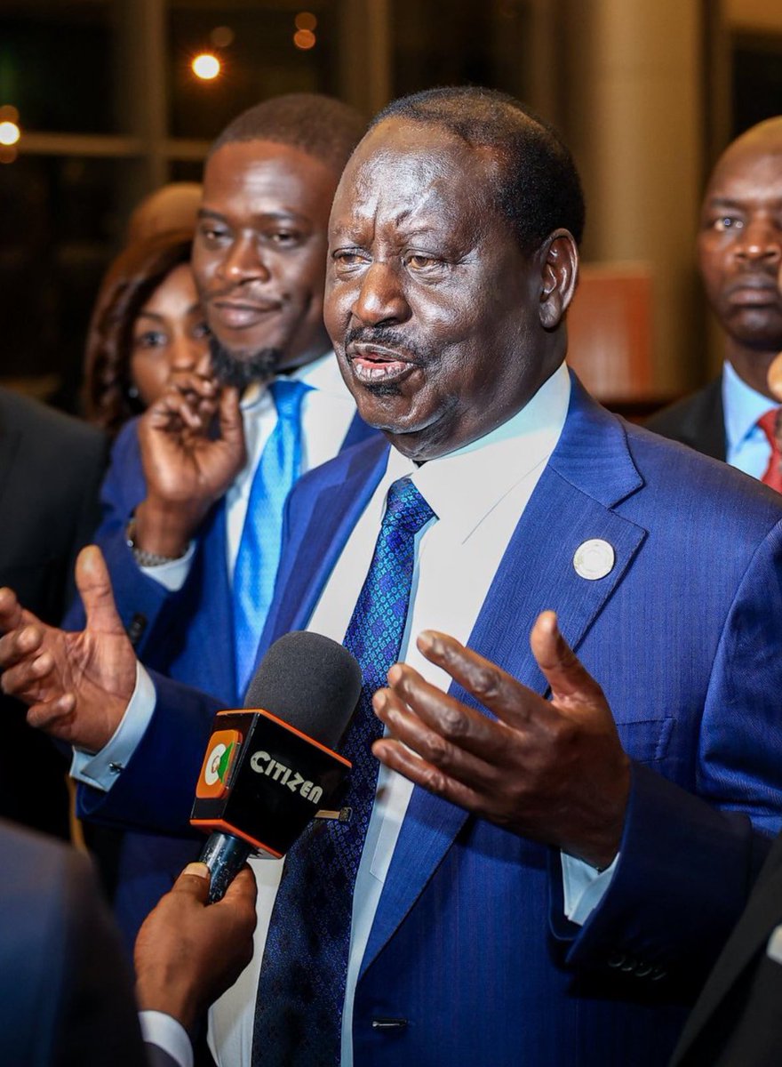 AmakanjiThomas's tweet photo. You look at Raila Odinga &amp; you see Africa.

You listen to Baba &amp; you hear Africa.

You talk to Tinga &amp; you understand Africa

Africa needs Raila-Long Live Agwambo, Long Live AUC chair 🔨
 @_AfricanUnion
 #Raila4Africa
 #Raila4AUC https://t.co/vGB95t97gW