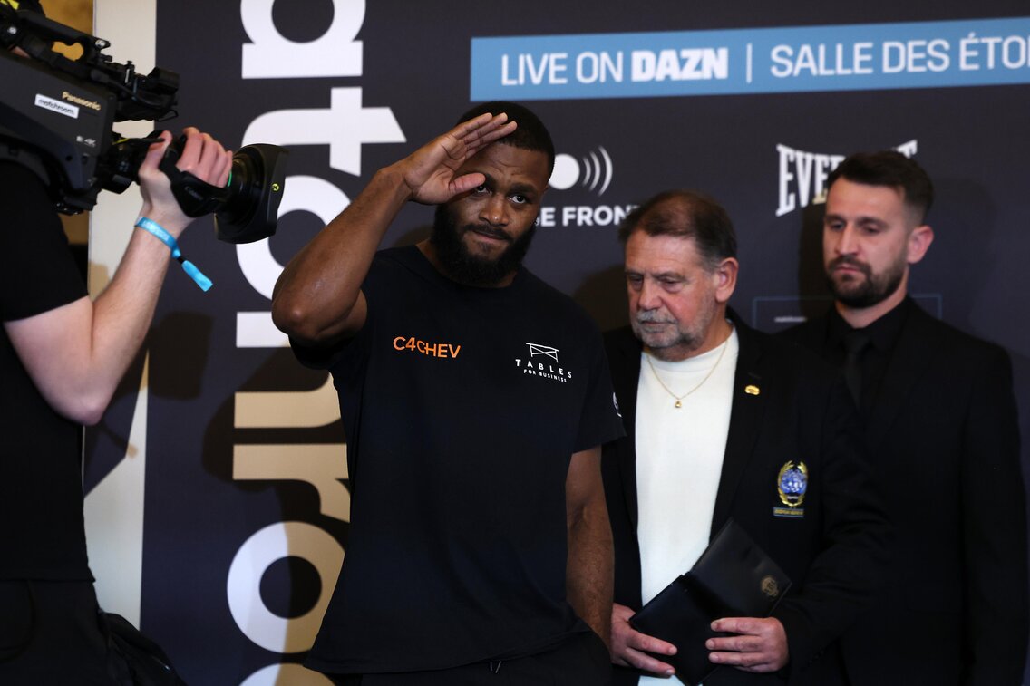 C4 Chev Clarke (OLY) (@c4chev) on Twitter photo SEE YOU TOMORROW ⚖️
SPONSOR - <a href="/tables4business/">Tables For Business</a>
#TEAMC4 #C4CHEV #BOXING #CLARKEMOSQUEA SEE YOU TOMORROW ⚖️
SPONSOR - <a href="/tables4business/">Tables For Business</a>
#TEAMC4 #C4CHEV #BOXING #CLARKEMOSQUEA