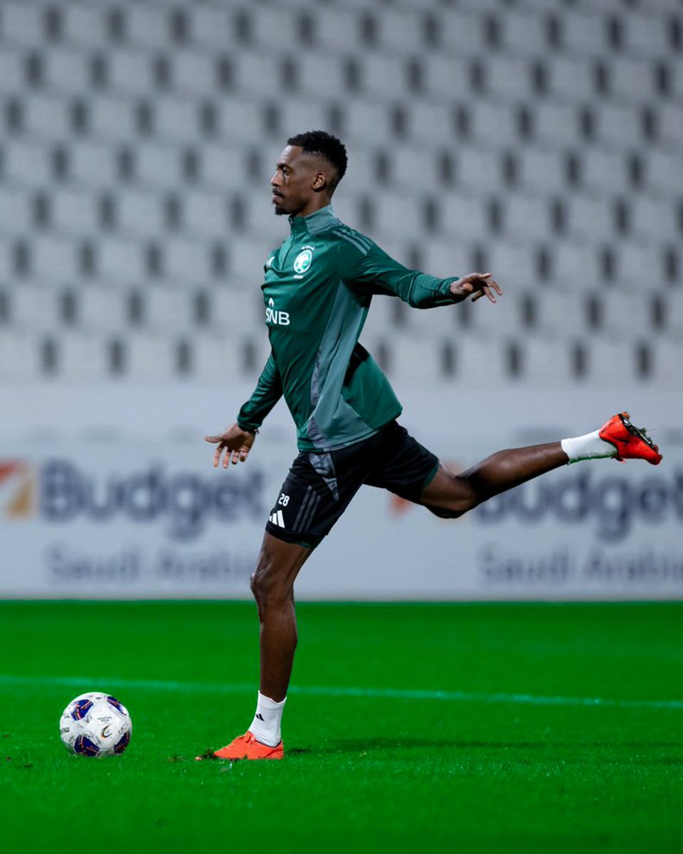 مثّـل بـلادك ولـك الشـرف 🇸🇦💚