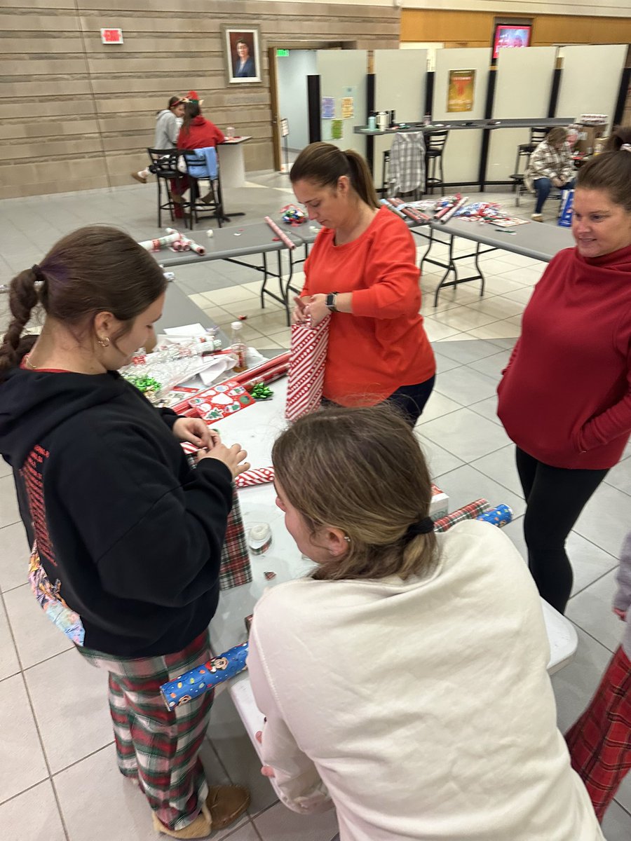 Tewksbury DECA tweet media