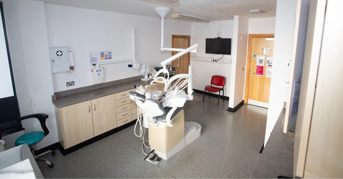 ‼️Attention all Health Care providers‼️

High quality flexible space to let <a href="/OLTHLC/">Old Library Trust</a> early 2025

Current Space comprises of:
1399Sq. Ft - 3 Dental suites, X-Ray room, recovery room, Decontamination suite and private waiting area

Interested?
Get in touch for more detail or viewing