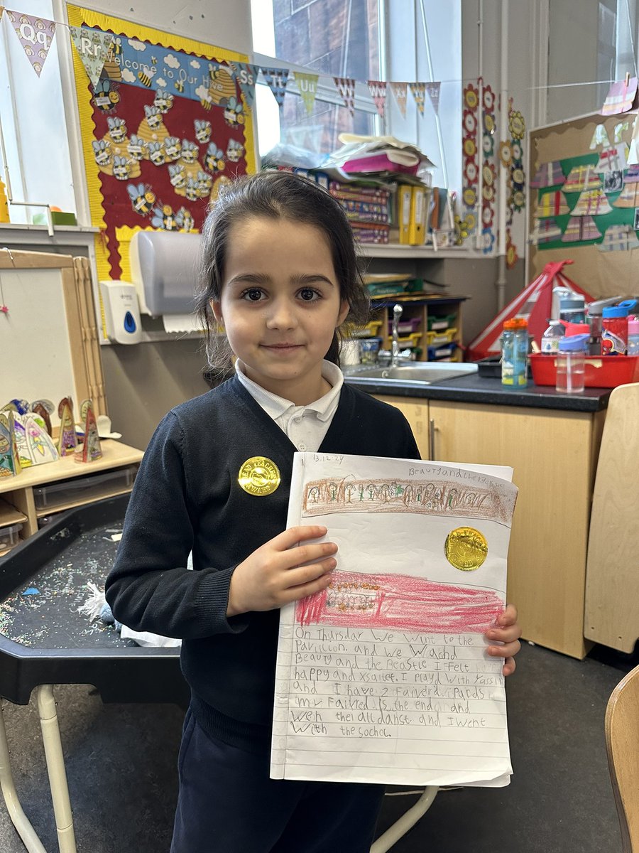 We wrote about our trip to the pantomime today🎭 lots of great discussion before we started. Well done to A for her headteacher award 🥇💛