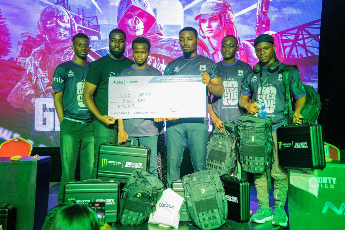 10N8EPLAY tweet media