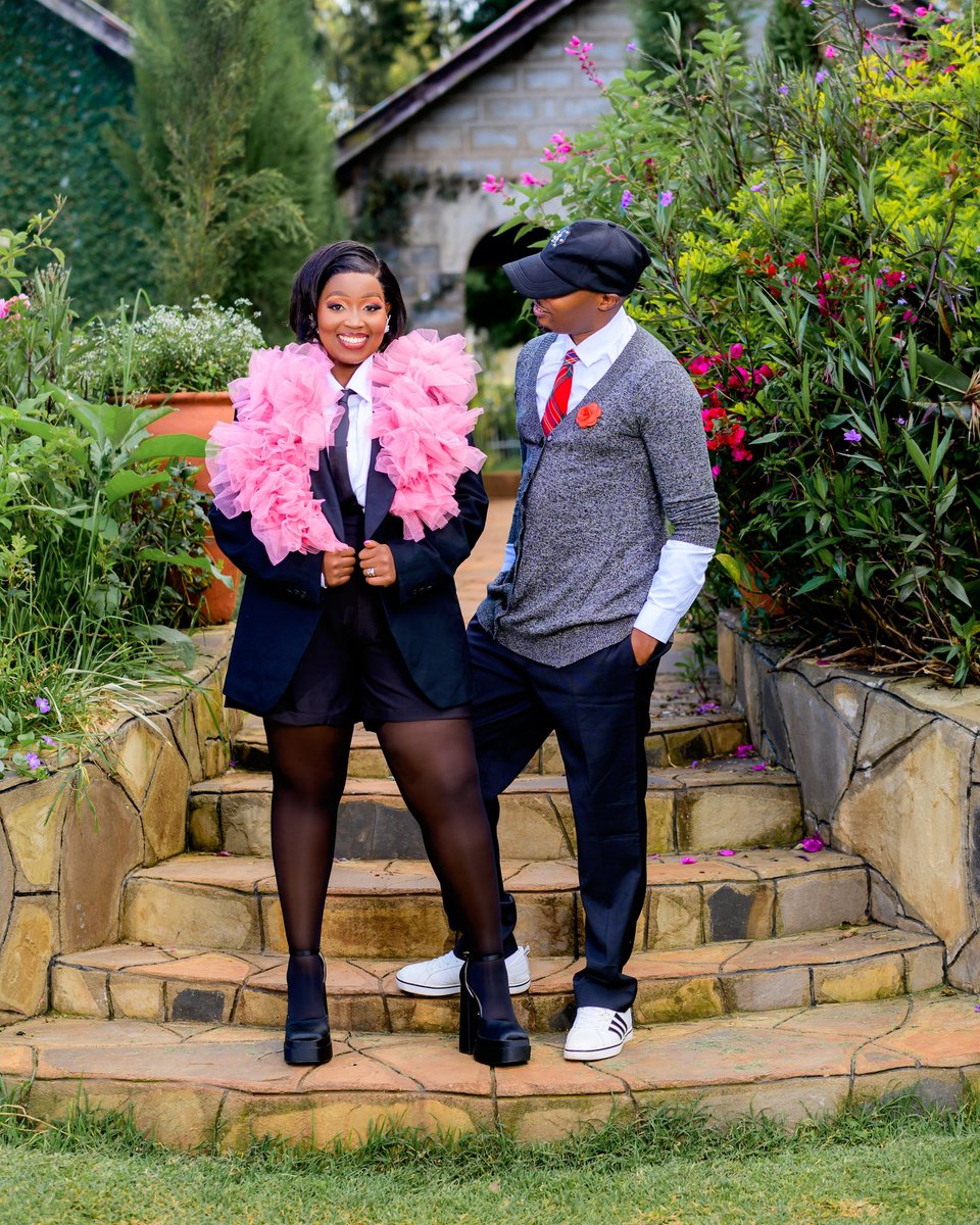 Family is the best thing you could ever wish for. They are there for you during the ups and downs and love you no matter what

#ライオンの隠れ家 
#WhenThePhoneRingsEp5 
#thepeekays
#Bigreveal
#KE