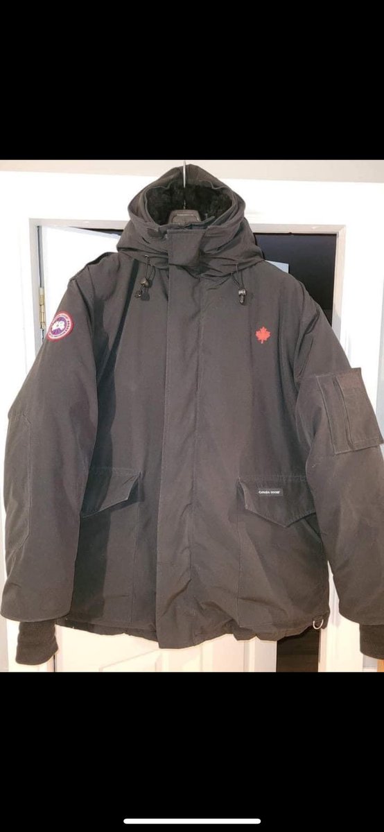 ackers310's tweet photo. Any one interested in a Canada goose Heli Parker 2xl  29 pit to pit looking for a swap ? Retweets please https://t.co/tkVYXNgEr2